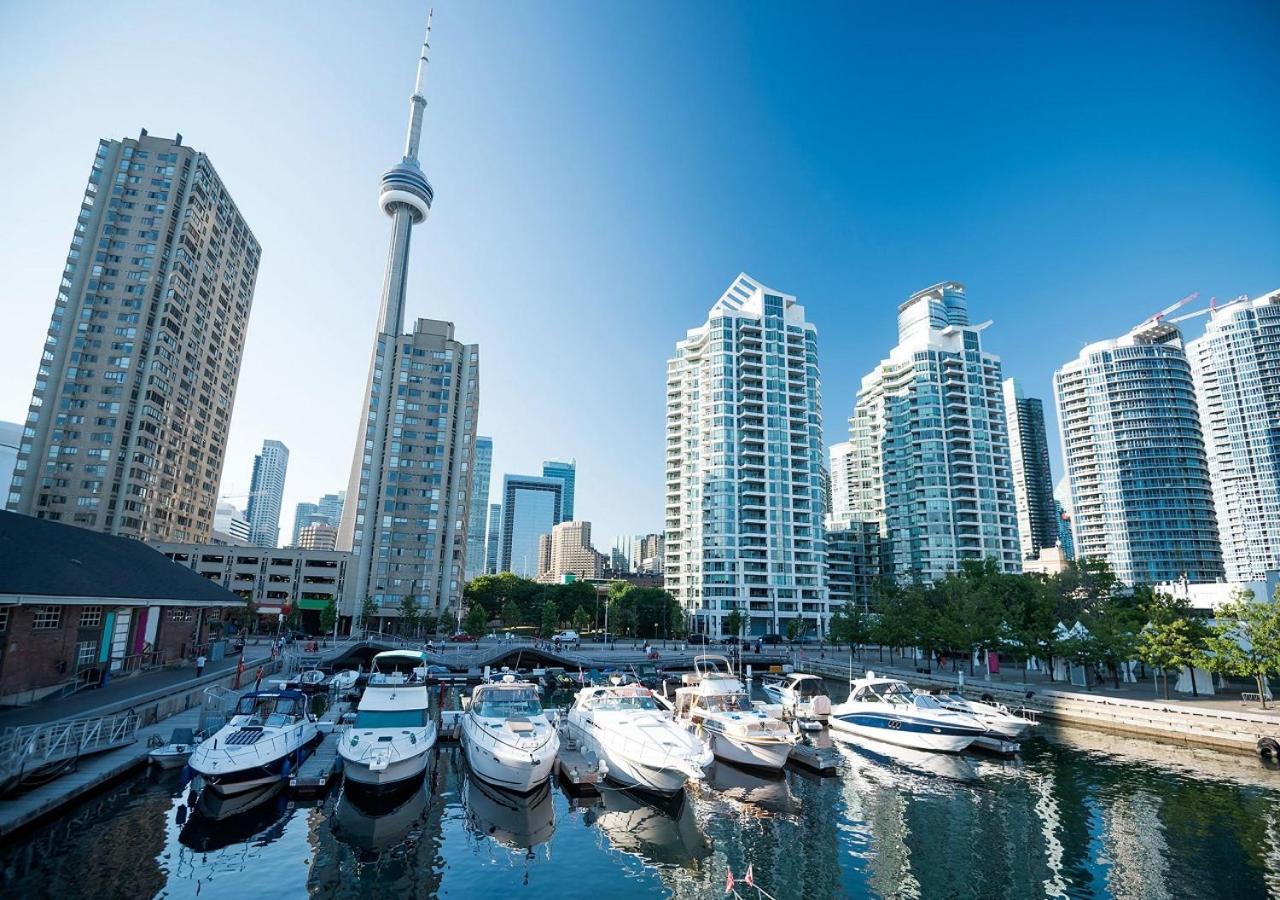 Micasa Suites - Modern Executive Condo Toronto Bagian luar foto